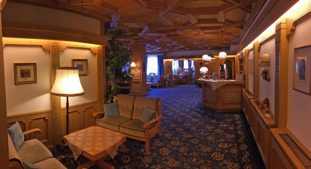 Hotel Roy Malga Ciapela Exteriér fotografie